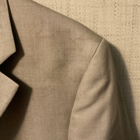 Jones New York Classic Tan Blazer - Picture 3 of 11